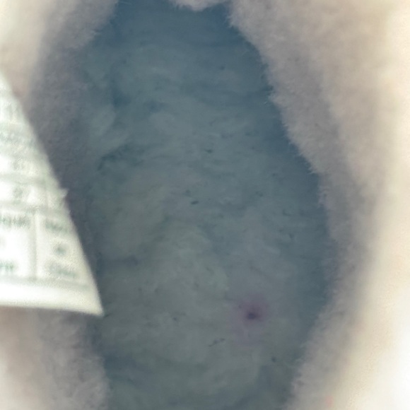 UGG Classic Short Embossed Logo Sz: 6 - Picture 11 of 11